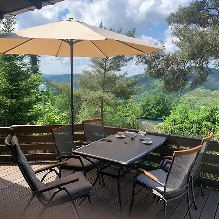 Сasa de vacaciones With View Near Coo, Cleaning Included *